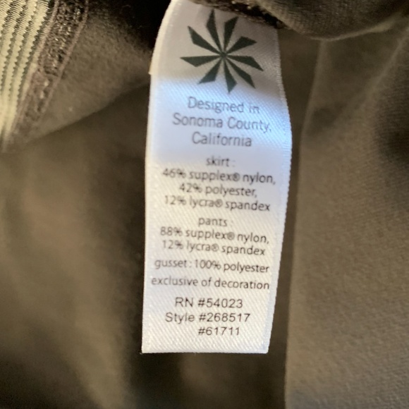 Athleta Bettona Skirt with Capri Leggings - Picture 9 of 15